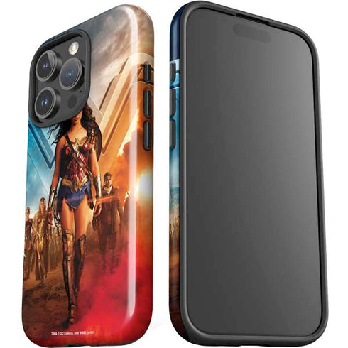 DC Comics Wonder Woman Main characters Poster iPhone 16 Pro Impact Case